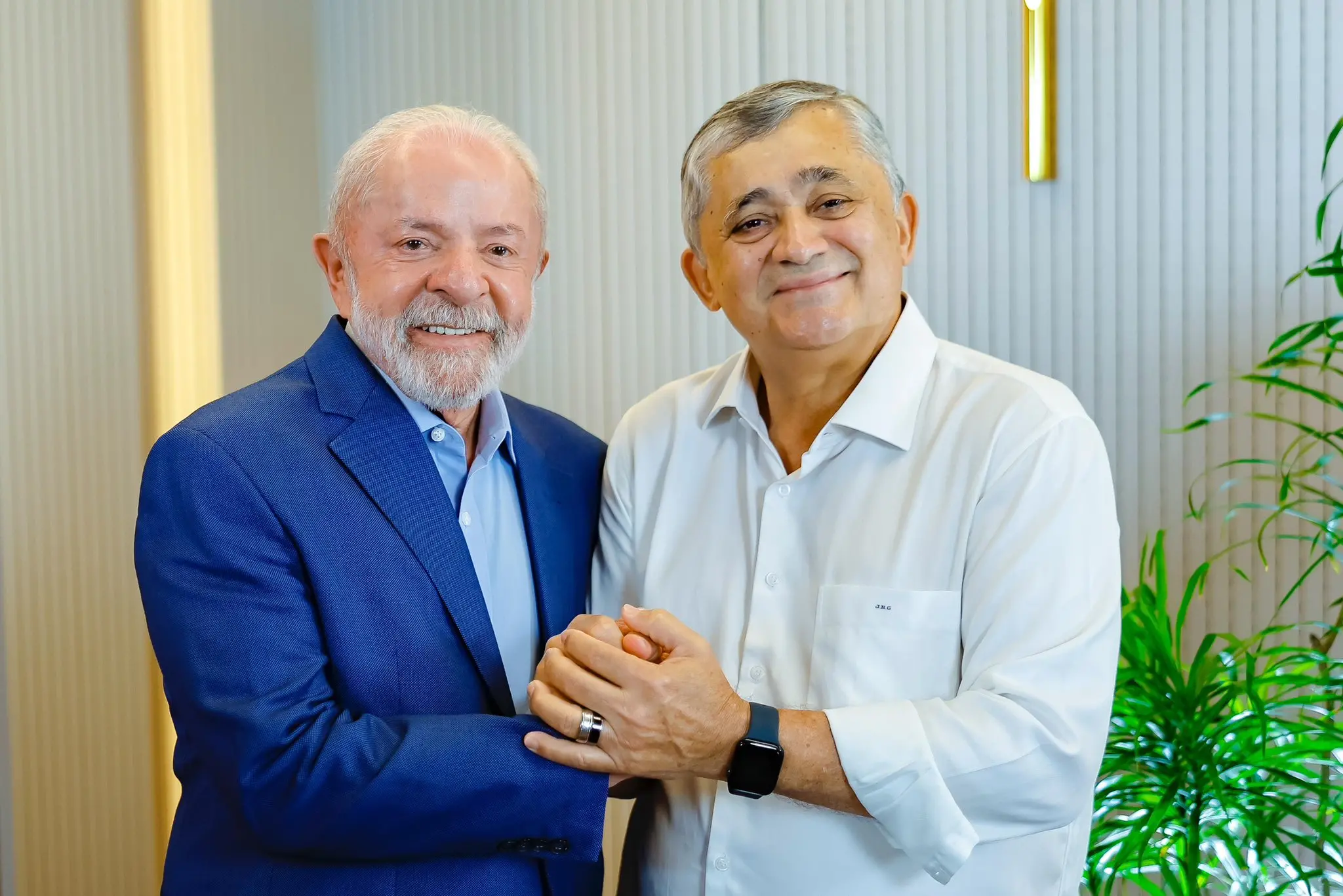 Foto do deputado José Guimarães e Lula.