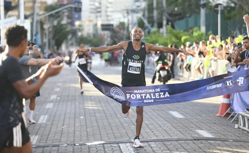 Joilson completou a maratona com o tempo de 2h23min