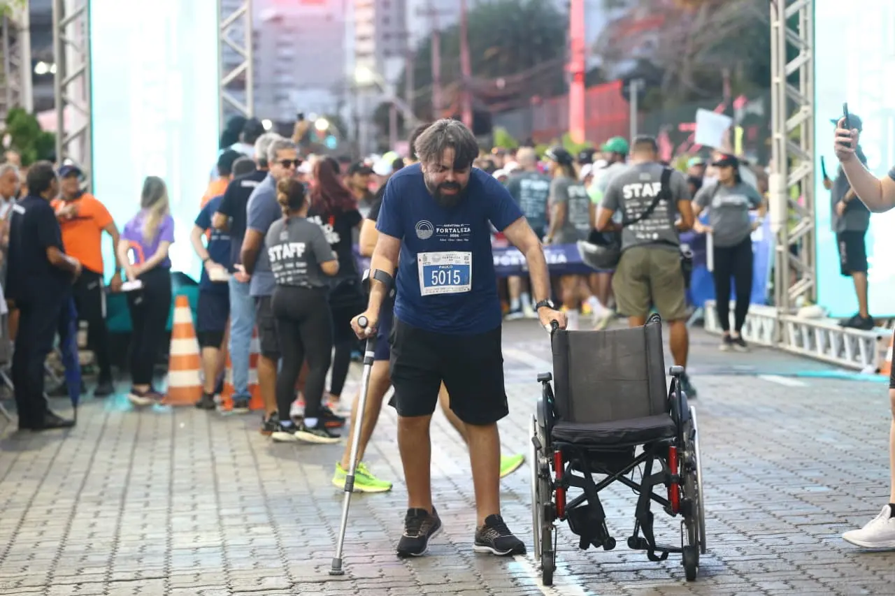 Imagem da notícia Corredor cearense que superou a tetraplegia participa da Maratona