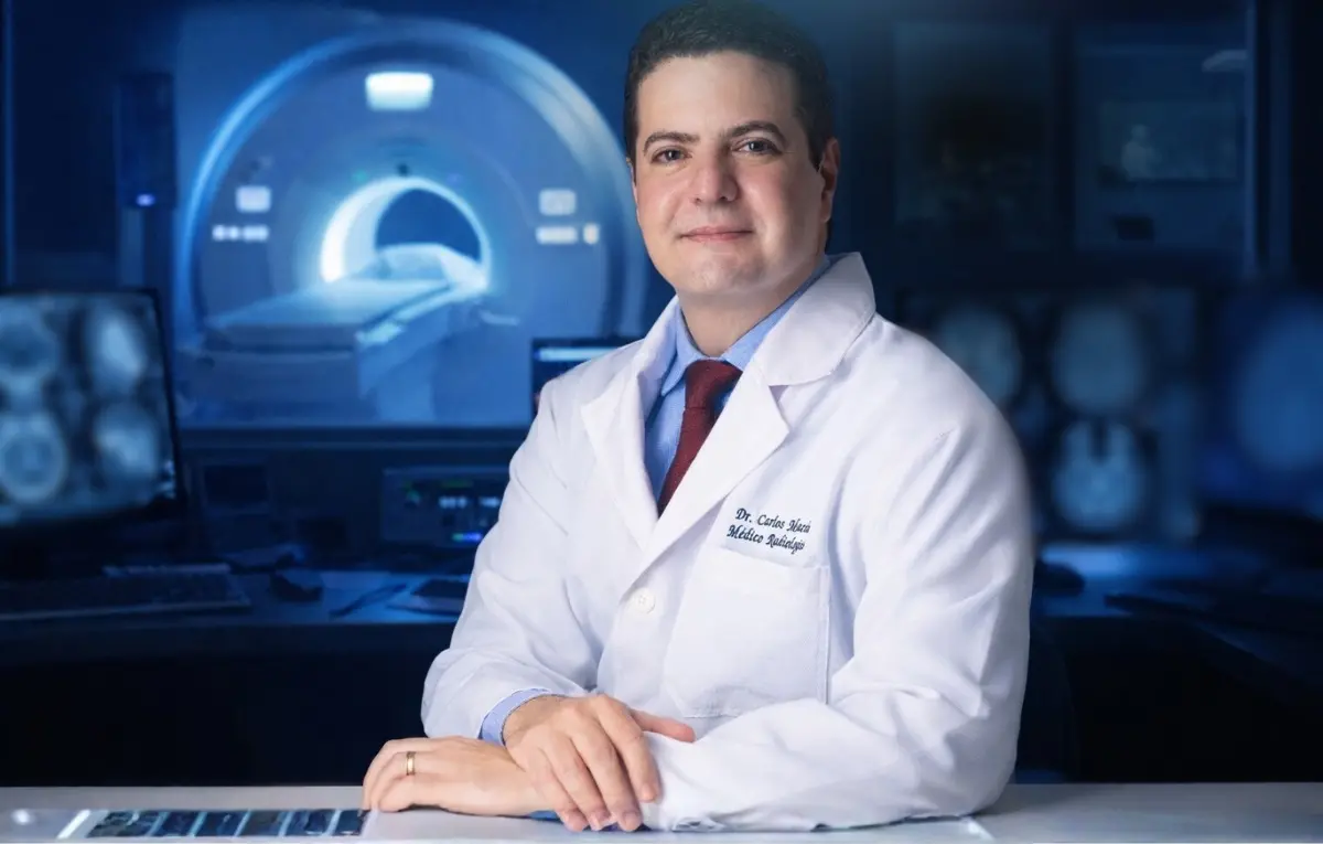 Foto do médico Dr. Carlos Macedo, responsável técnico pela Criterium Diagnósticos.