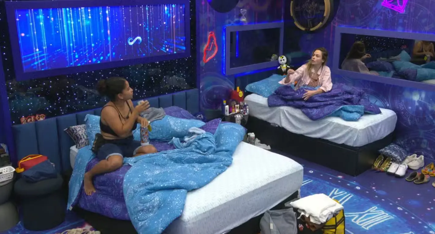 ANA PAULA E TIA MILENA bbb quarto azul cama colchao edredom discussao.