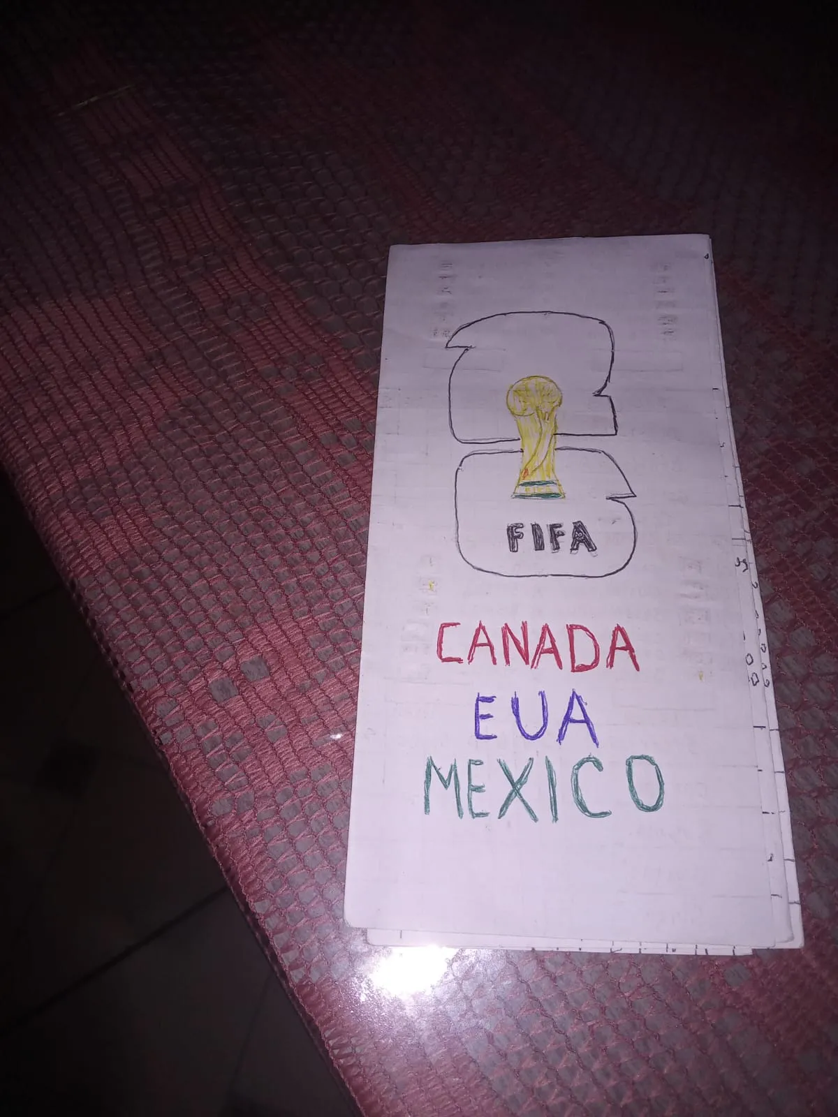Capa da tabela da Copa do Mundo feita a mão