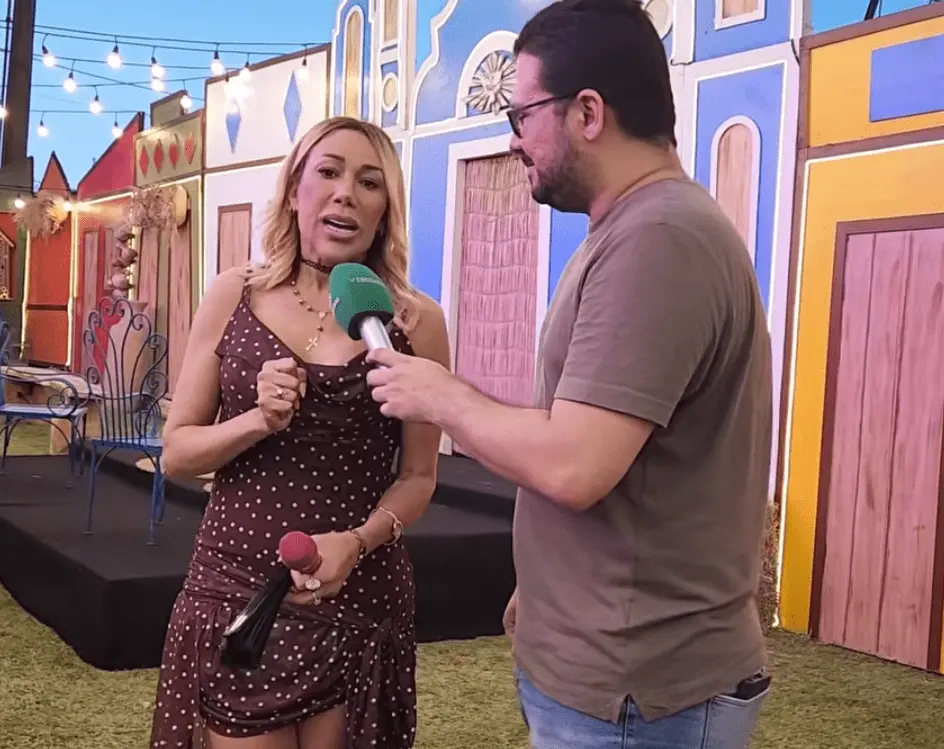 Taty Girl em entrevista ao Diário do Nordeste.