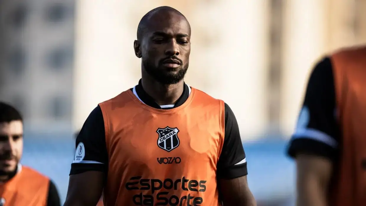 Luiz Otávio em ação pelo Ceará