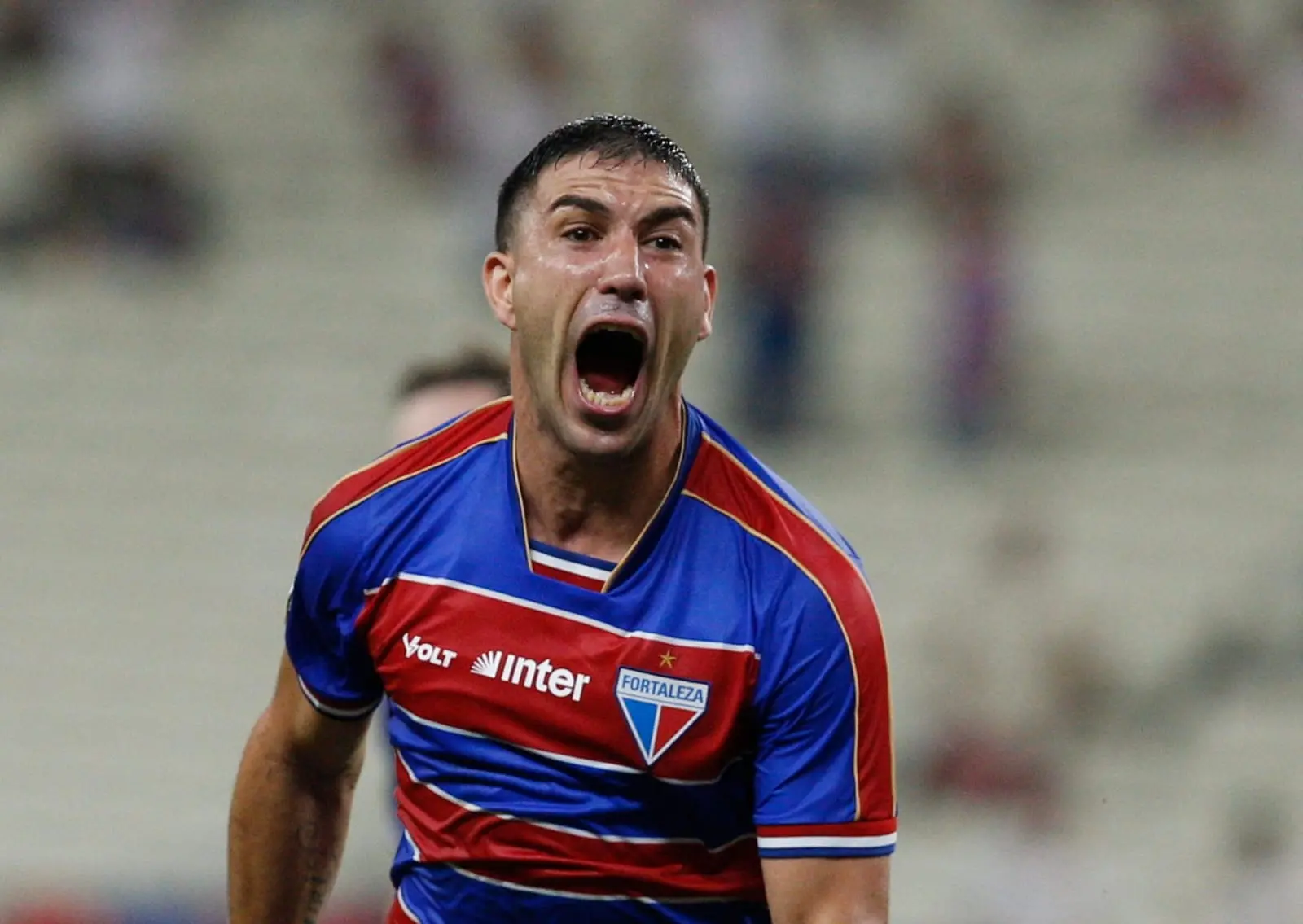 Imagem da notícia Com gol de Miritello, Fortaleza vira em cima do CRB