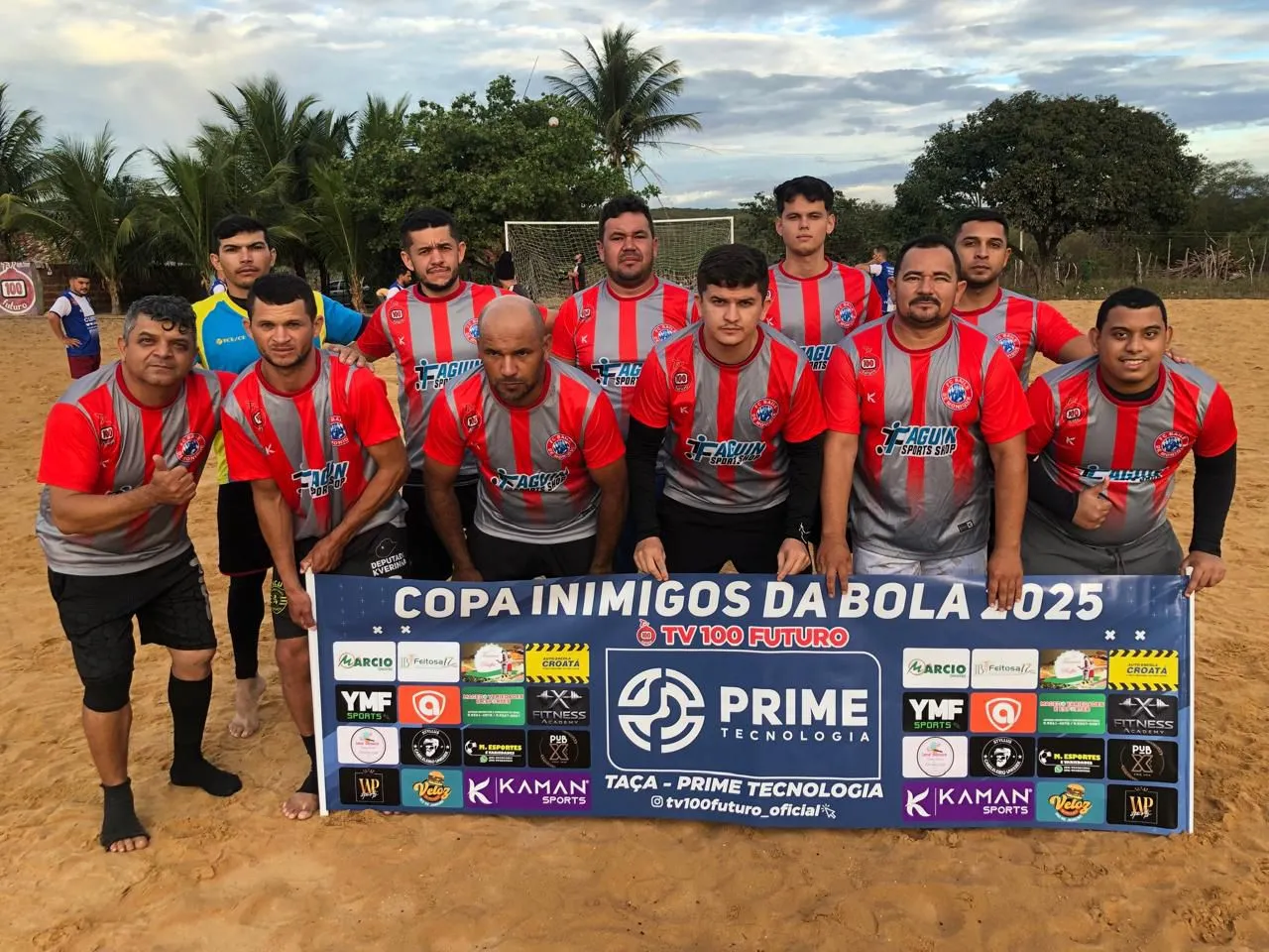Time do Baile de Monique