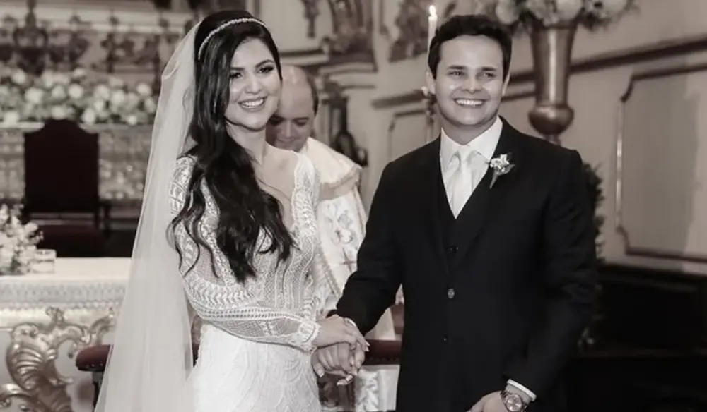 Imagem da notícia Cantor Matheus, da dupla com Kauan, anuncia separação da esposa após 14 anos juntos