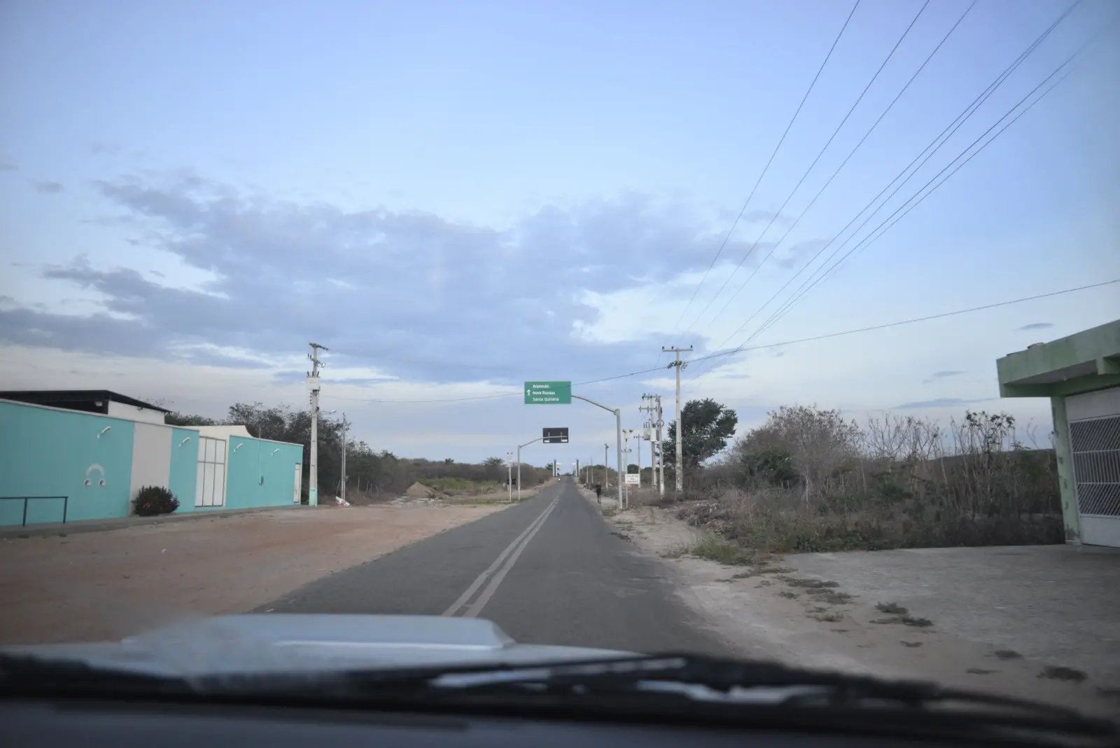 Foto que contém a CE-265.