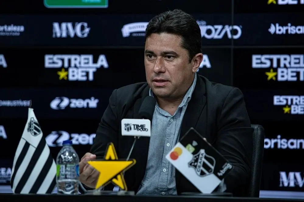 João Paulo Silva em ação pelo Ceará Sporting Clubr