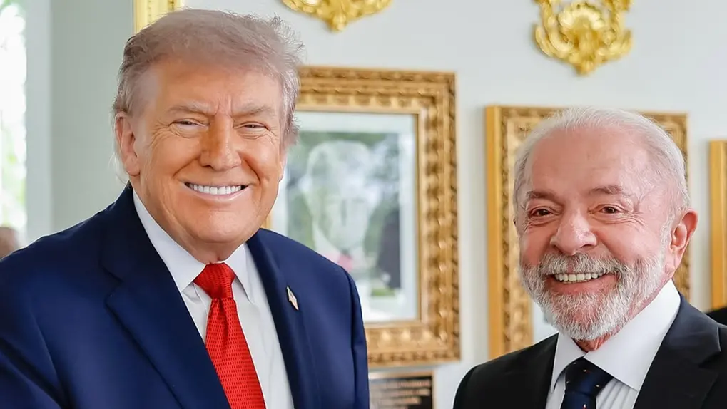 foto de Lula e Donaldo Trump durante encontro na Casa Branca, em Washington.
