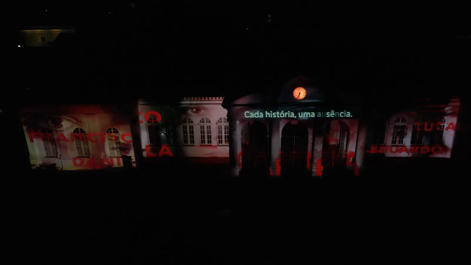 Fachada da Estação das Artes, em Fortaleza, para matéria sobre homenagem às vítimas da pandemia.