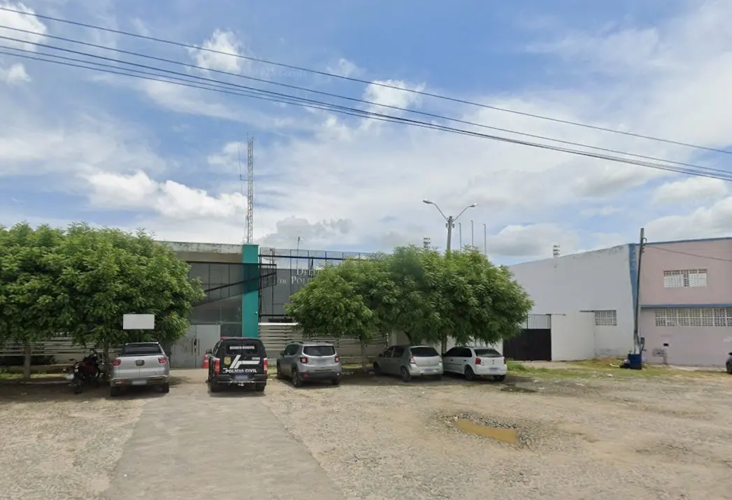 foto da Delegacia de Polícia Civil de Quixadá.