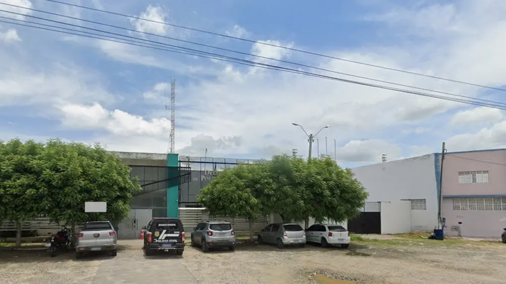 foto da Delegacia de Polícia Civil de Quixadá.