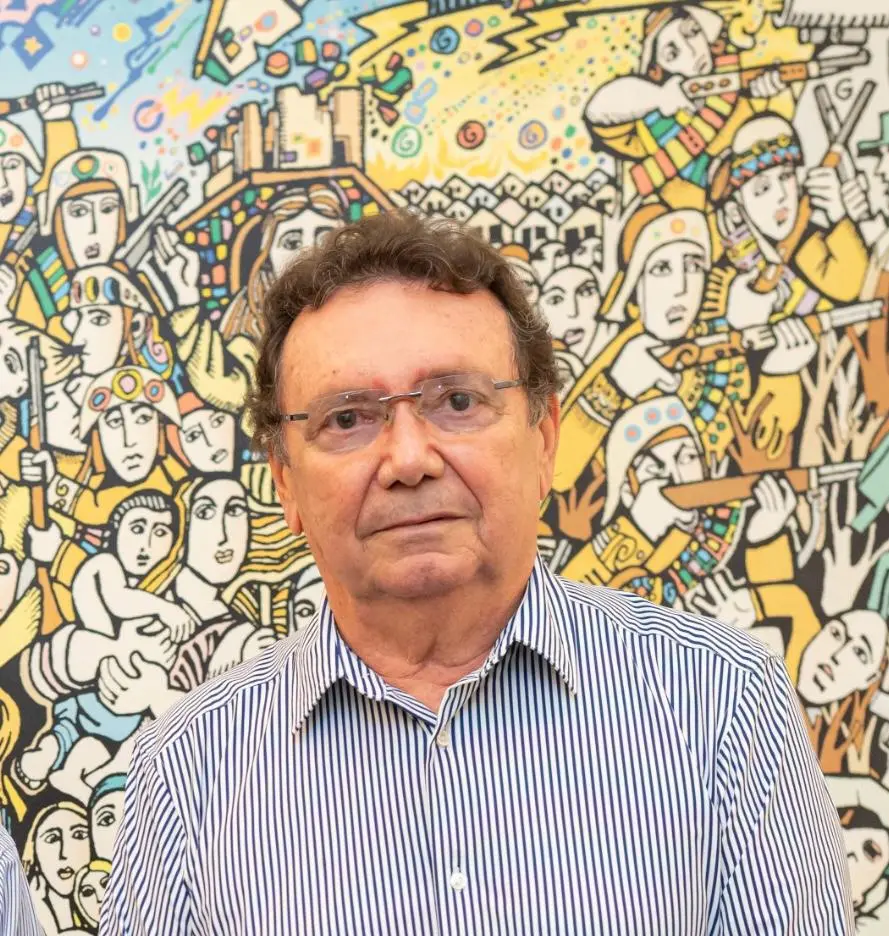 Diretor Financeiro Adjunto da Federação das Indústrias do Estado do Ceará (Fiec), Mestre em Geologia - Geodinâmica e Recursos Minerais pela UFC