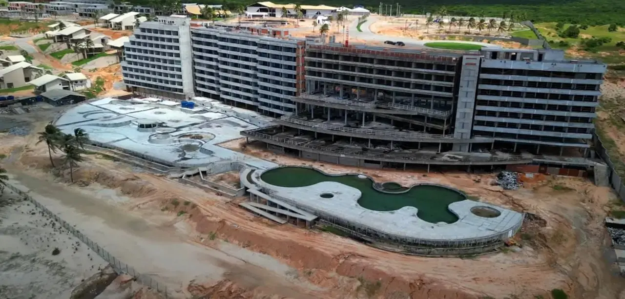 Imagem da notícia Hard Rock deixa avalanche de ações judiciais no Ceará com mais de 3,7 mil processos