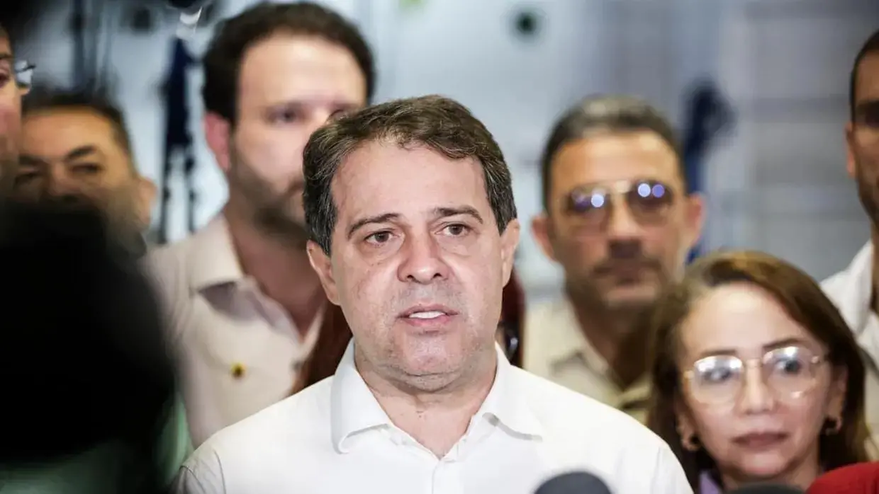 foto do prefeito Evandro Leitão.