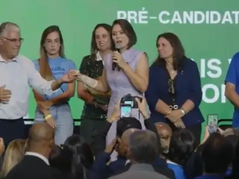 Crise no PL Ceará se aprofunda após Michelle Bolsonaro criticar articulação pró-Ciro Gomes 2 Imagem da notícia: Michelle ignora decisão do PL e reforça apoio a Girão: 'não vamos fazer aliança com o mal'