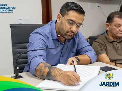 Imagem da notícia: Presidente da Câmara de Jardim assume prefeitura interinamente após afastamento de prefeito e vice