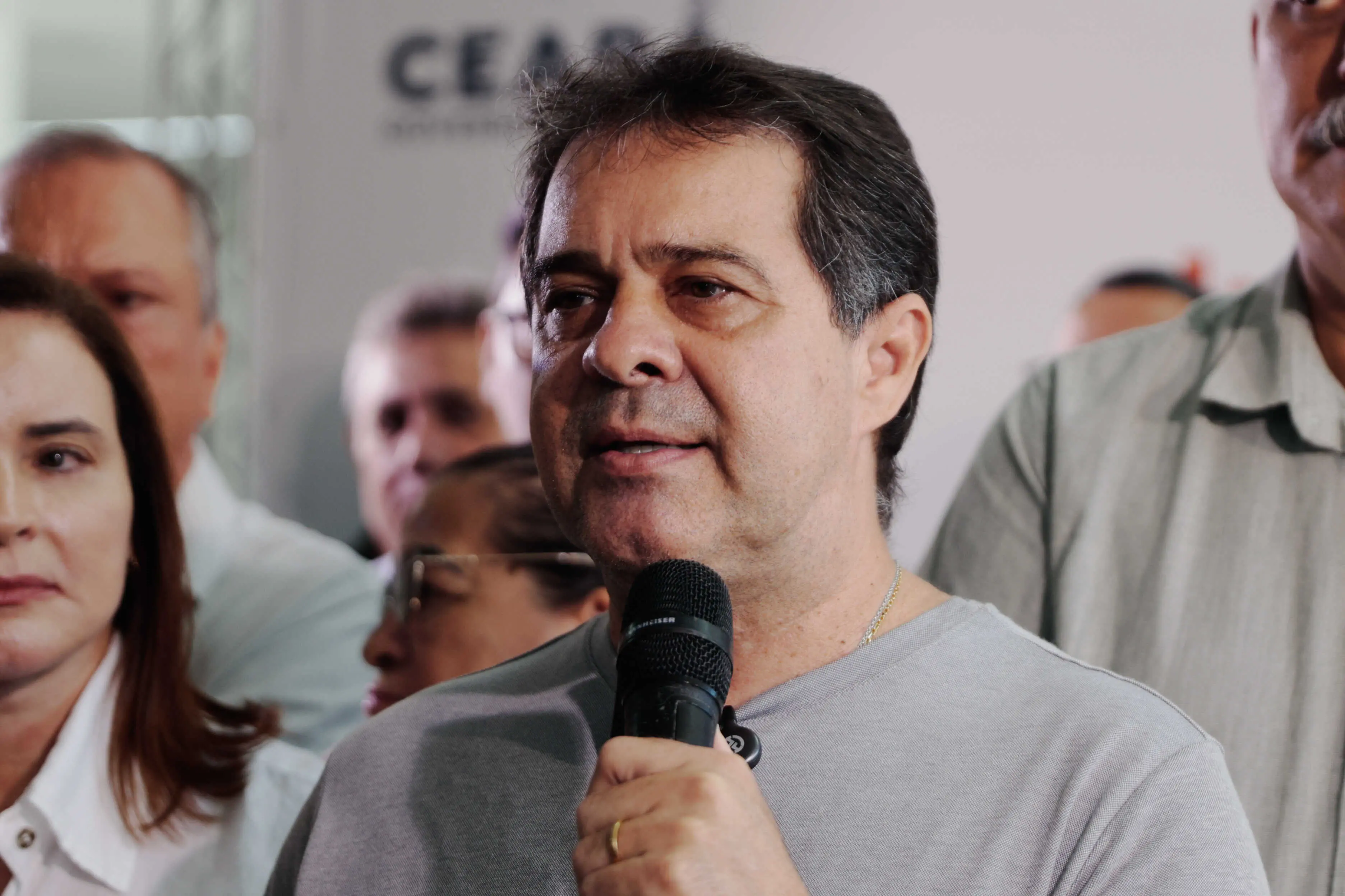Prefeito publicou comunicado em rede social.