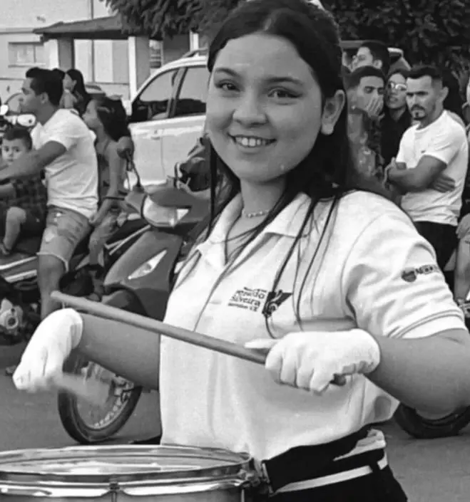 Foto da jovem Ana Rérica, de 19 anos, encontrada morta em uma via de Morrinhos.