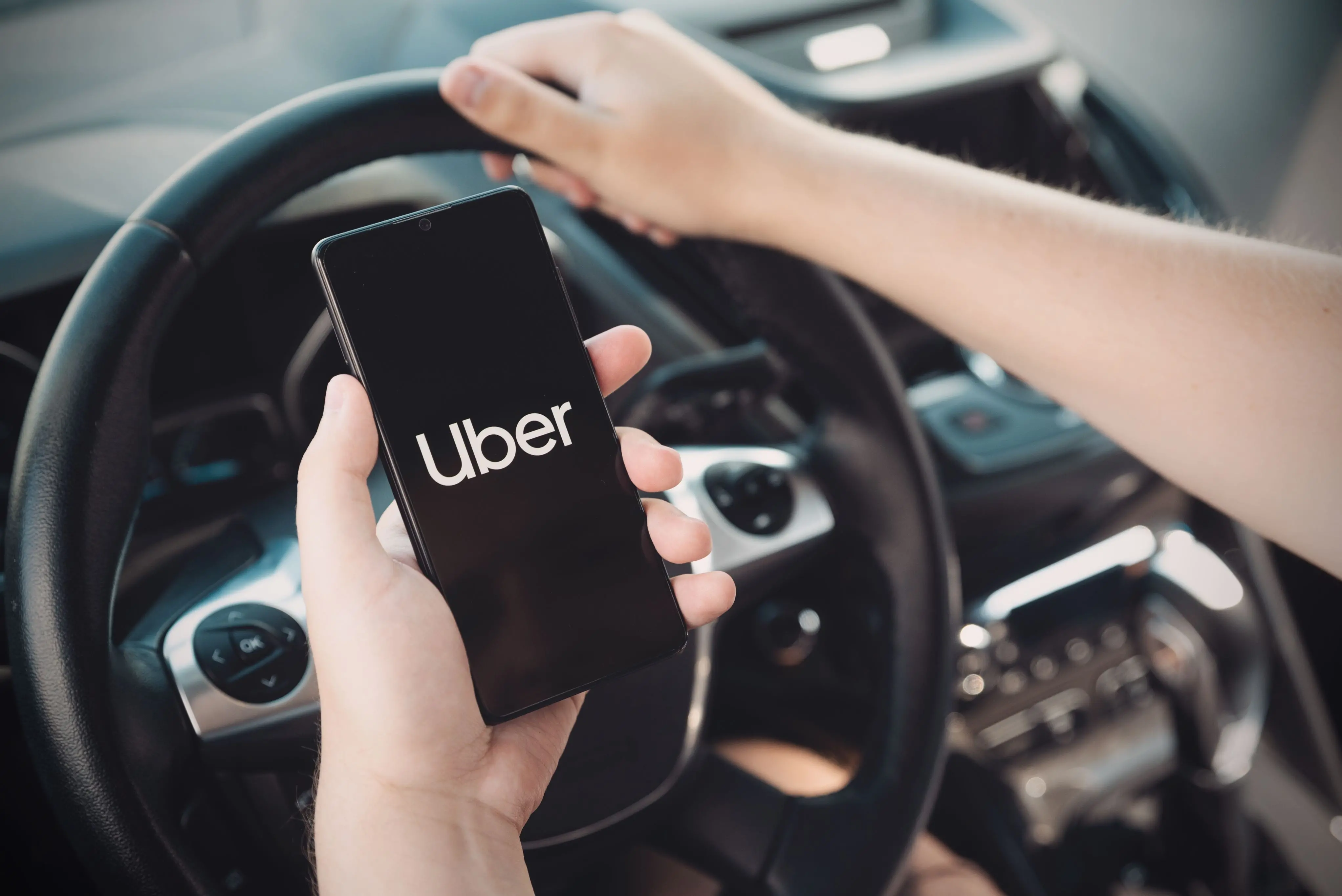 Imagem da notícia Uber demite 23% dos funcionários do setor de recursos humanos e recrutamento