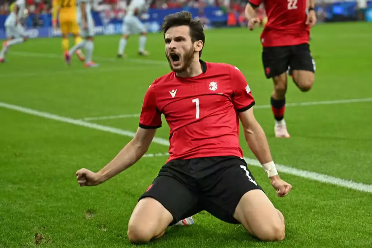 Kvaratskhelia em ação pela seleção da Geórgia