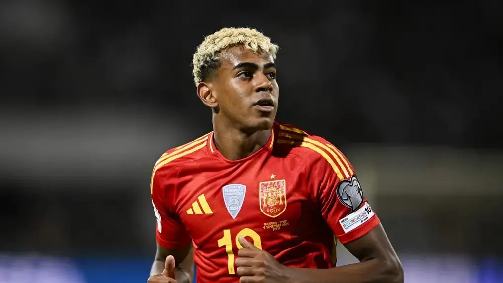 Lamine Yamal é jovem talento da Espanha