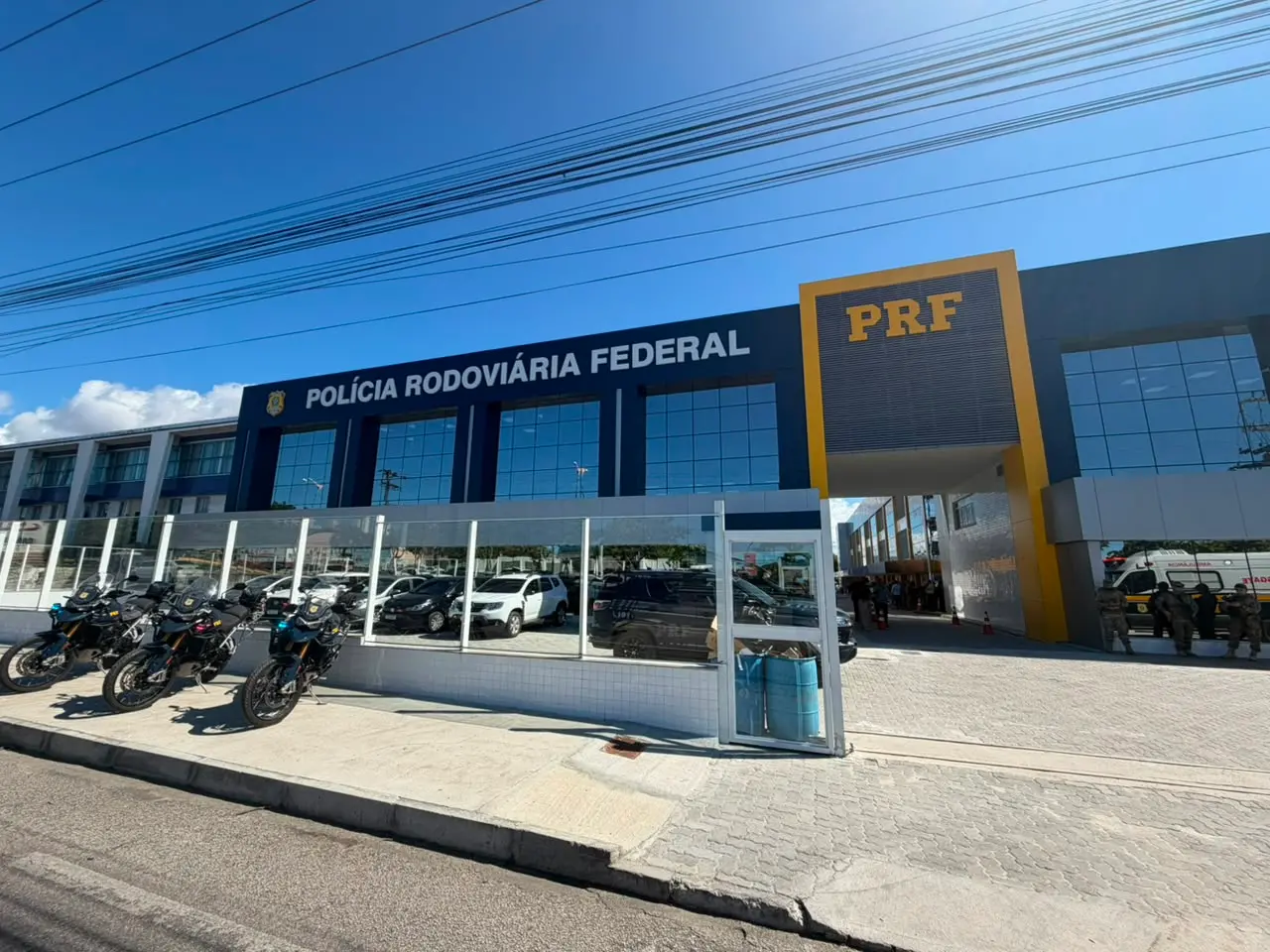 Fachada da sede da PRF em Fortaleza.