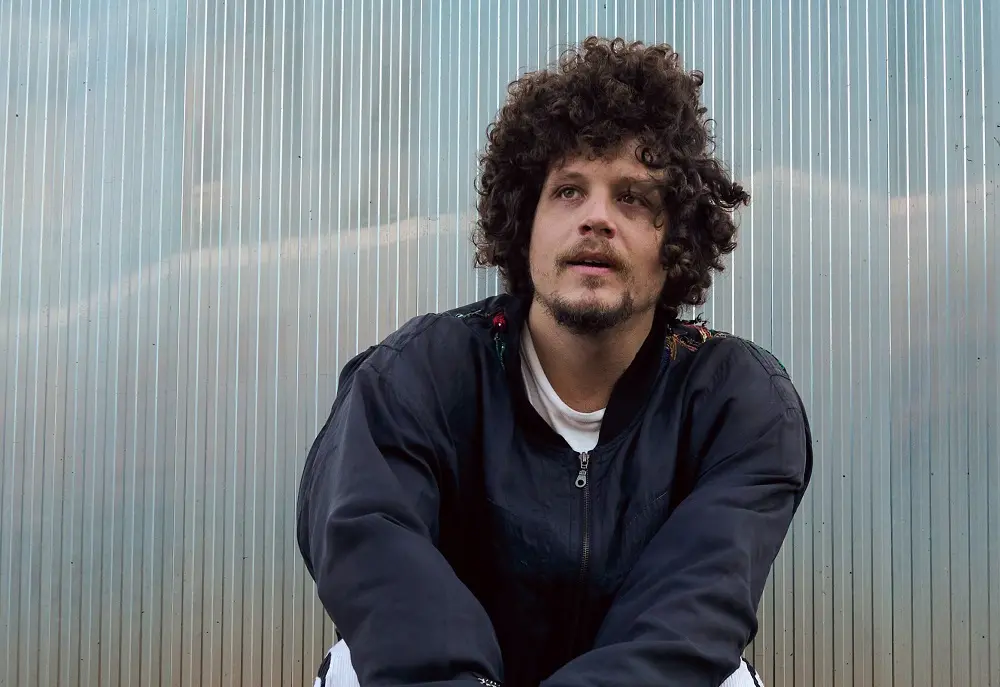 Artista se apresenta na capital cearense no fim deste mês.