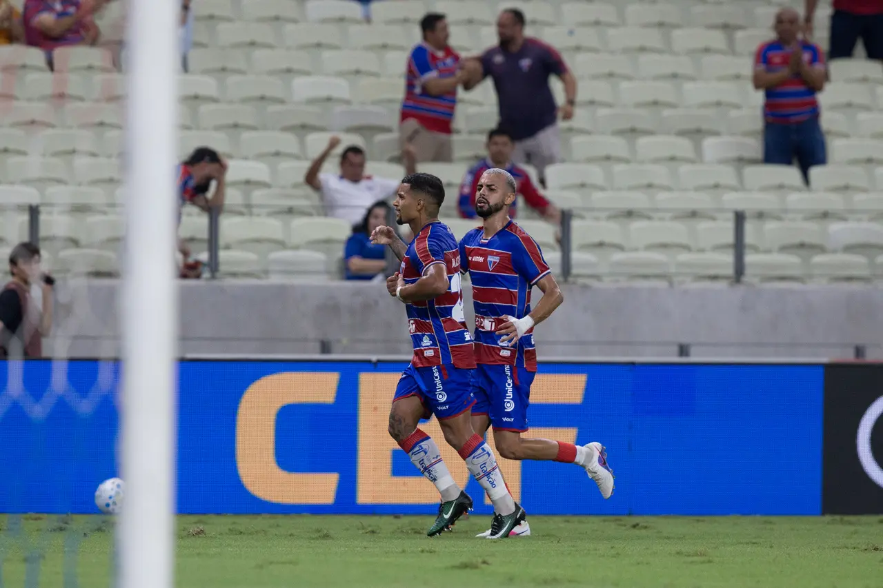 Fortaleza busca recuperação contra o Náutico em partida decisiva da Série B
