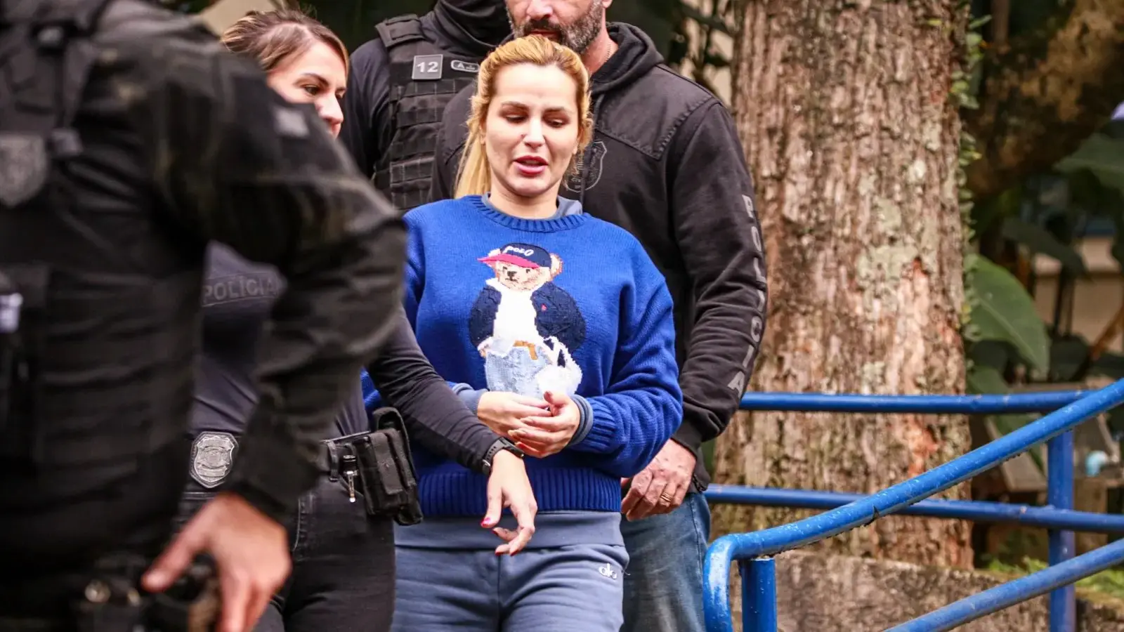 Imagem da notícia STJ nega pedido de liberdade de Deolane Bezerra