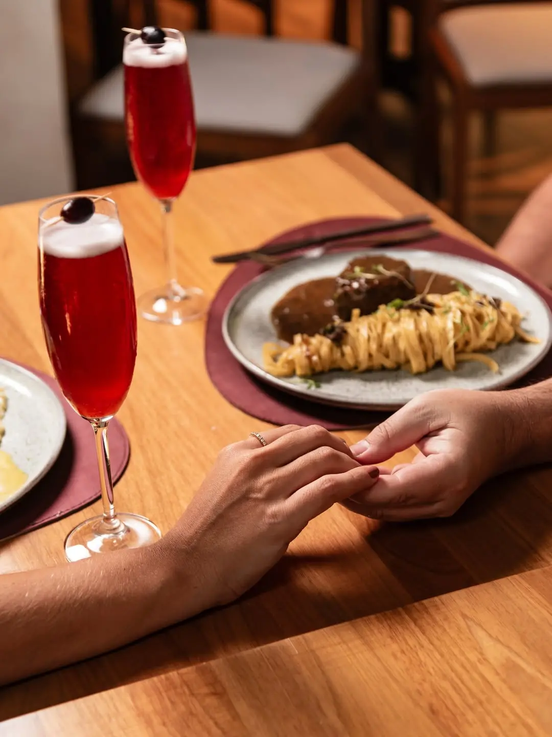 Imagem da notícia Onde jantar no Dia dos Namorados em Fortaleza? Veja 7 restaurantes românticos