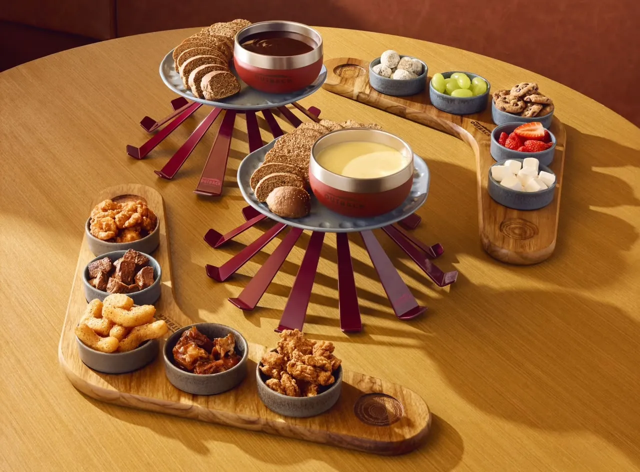 Para celebrar o Dia dos Namorados, o Outback Steakhouse apostou no retorno do tradicional fondue, um dos itens mais pedidos pelos clientes.