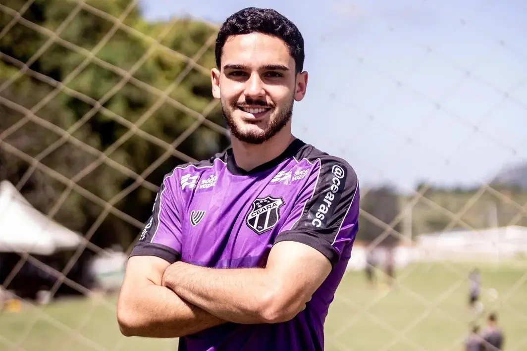 Figueiredo em ação pelo Ceará