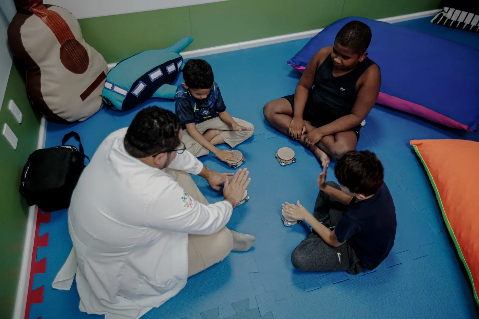 Sessões podem ser individuais ou coletivas.