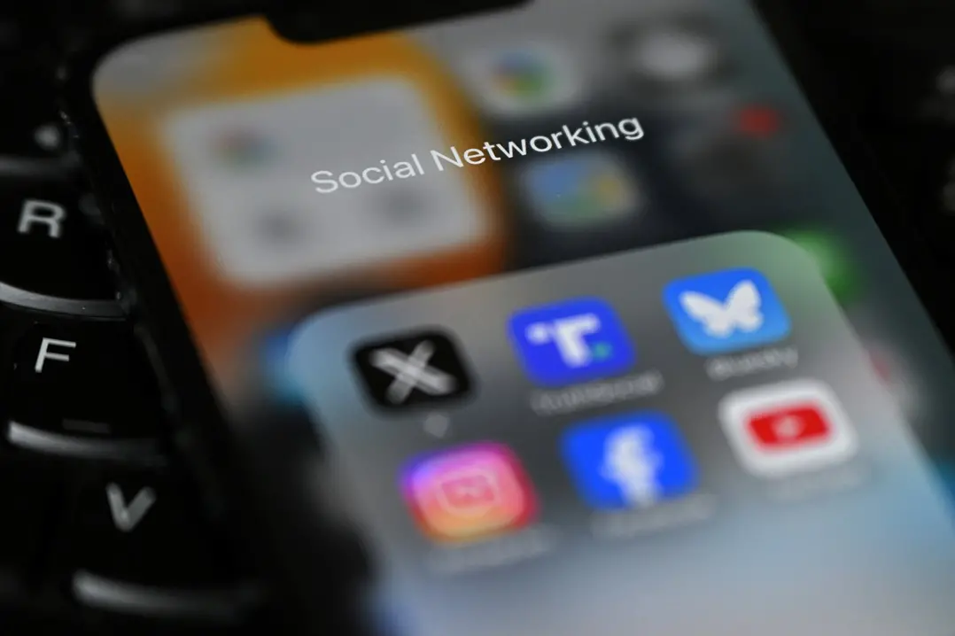 Imagem da notícia Reino Unido anuncia proibição de redes sociais para menores de 16 anos