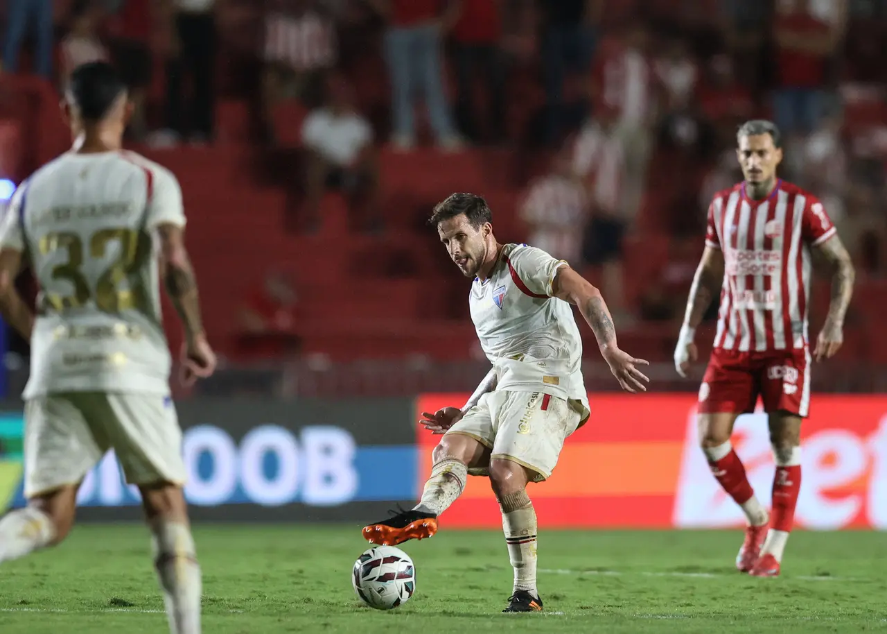 Imagem da notícia Fortaleza x América-MG na Série B do Brasileirão: veja onde assistir, horário e escalações