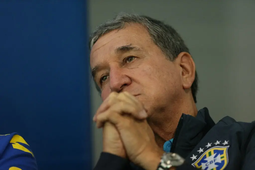 Imagem da notícia Técnico do tetra da Seleção Brasileira, Carlos Alberto Parreira é hospitalizado no Rio