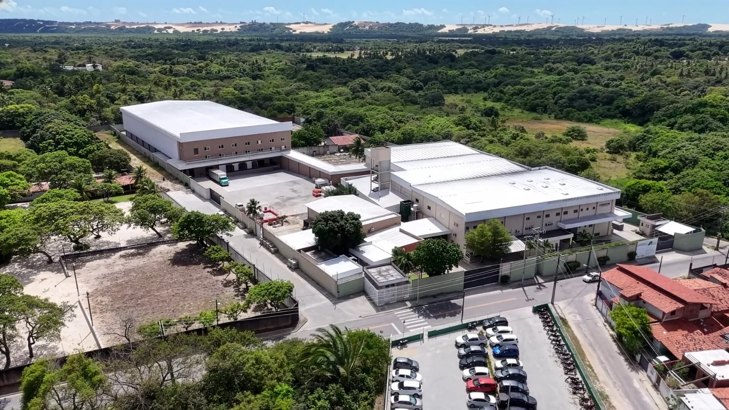 Labotrat tem como parque fabril a unidade da Estrada do Fio, no Eusébio.