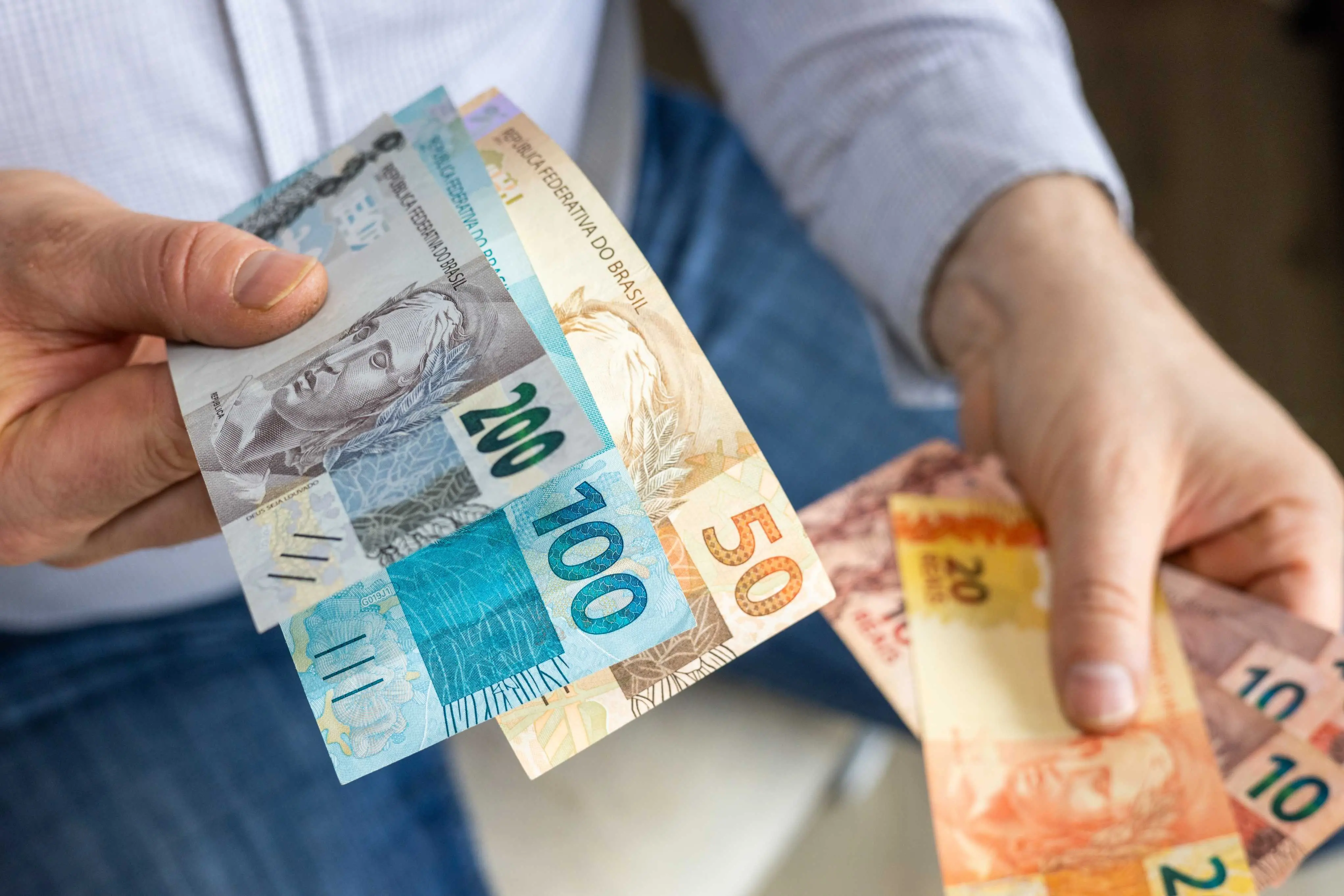 Imagem da notícia Consulta ao 2º lote de restituição do Imposto de Renda 2026 começa nesta terça (23)