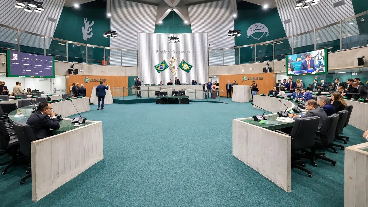 Imagem da notícia Alece reabre inscrições de concurso público; veja novo cronograma