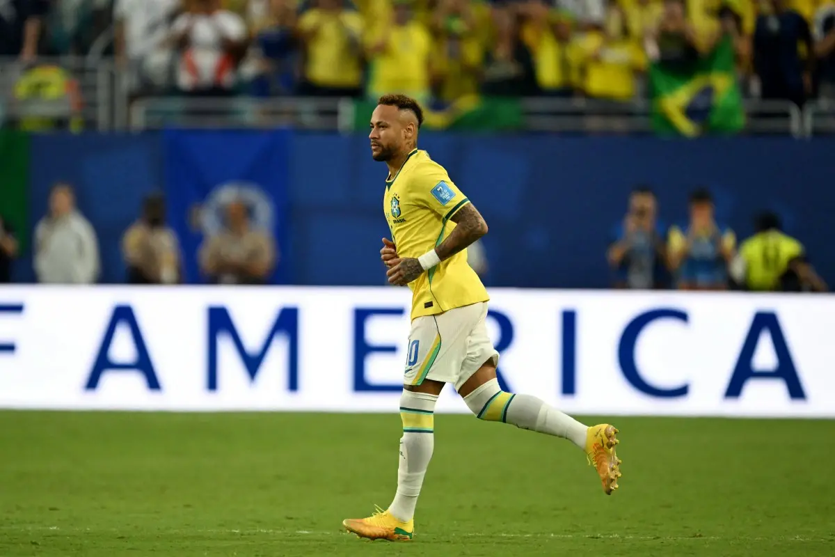 Imagem da notícia Neymar volta à Seleção Brasileira após quase 1.000 dias e reestreia em Copa do Mundo