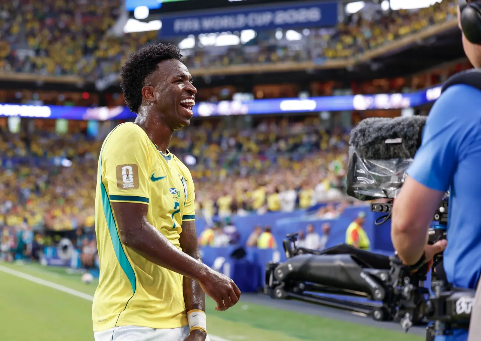 Imagem da notícia Copa do Mundo: Vini Jr repete feito de Jairzinho, Romário, Ronaldo e Rivaldo; confira