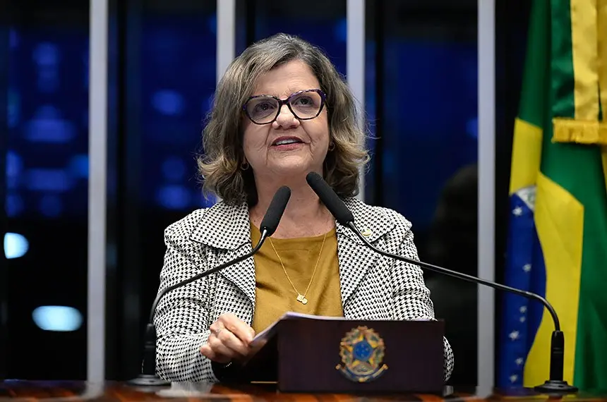 Senadora Teresa Leitão.