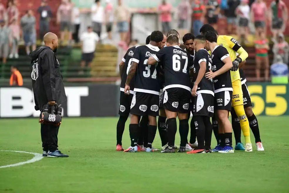 Ponte Preta busca recuperação na Série B