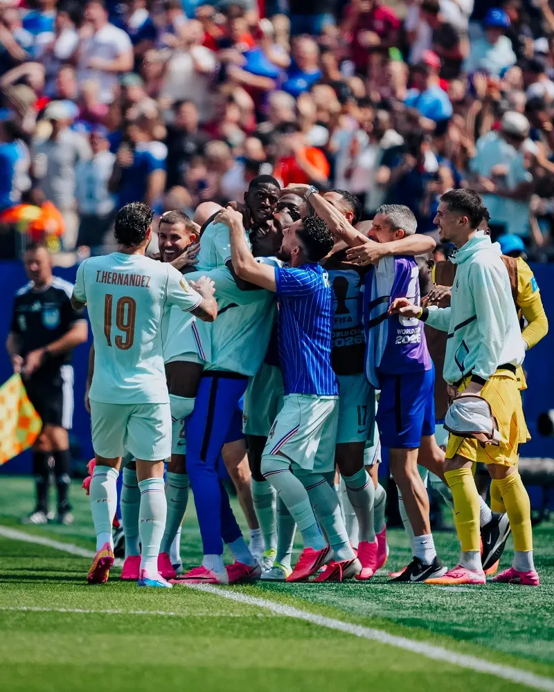 Imagem da notícia Dembélé faz hat-trick, França goleia Noruega e avança com 100% na Copa do Mundo 2026