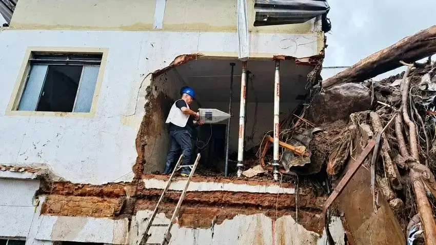 Imagem da notícia Número de mortos em tragédia com terremotos na Venezuela sobe para 1.719