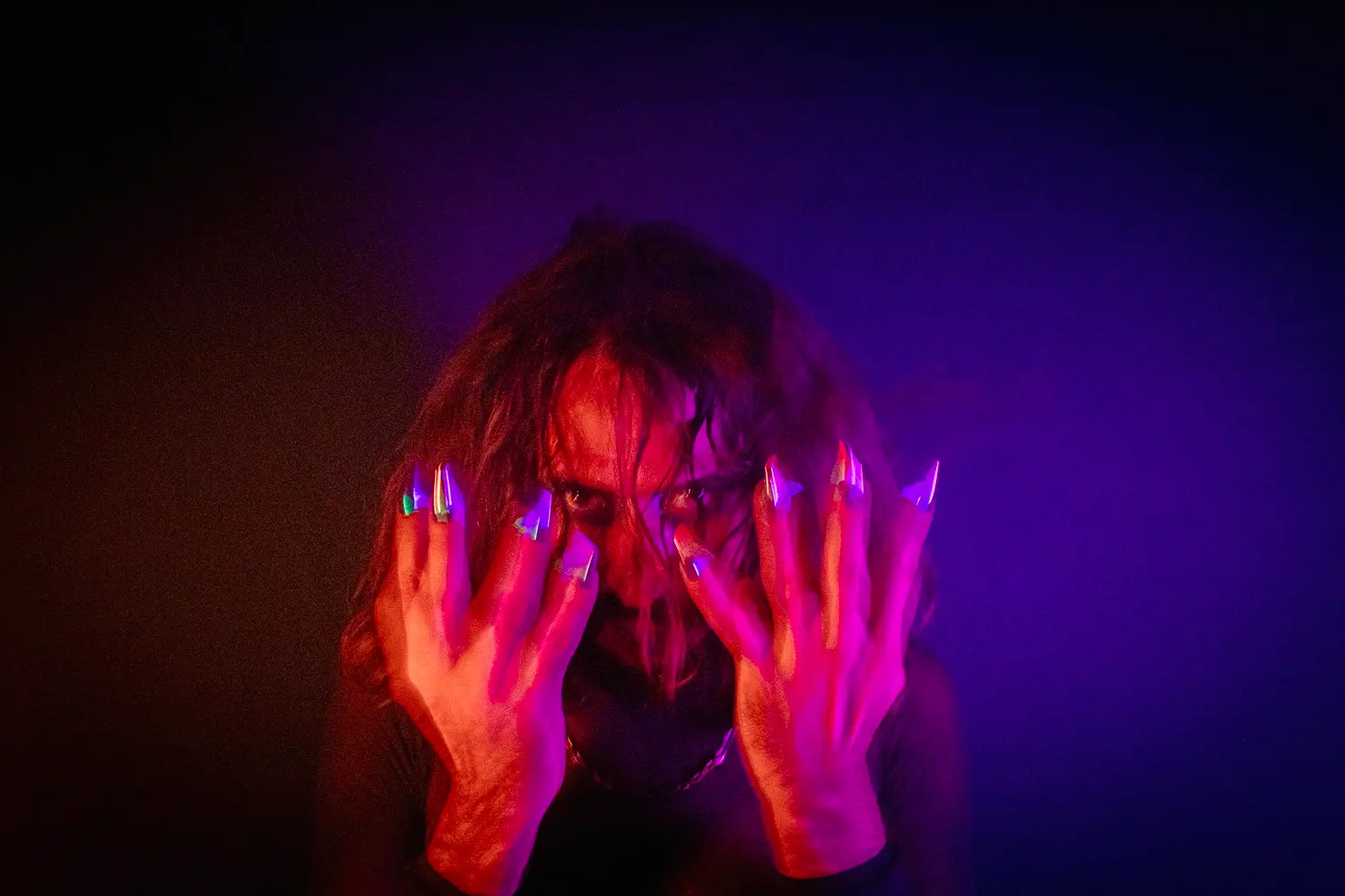 Artista lança disco com sete faixas em julho.