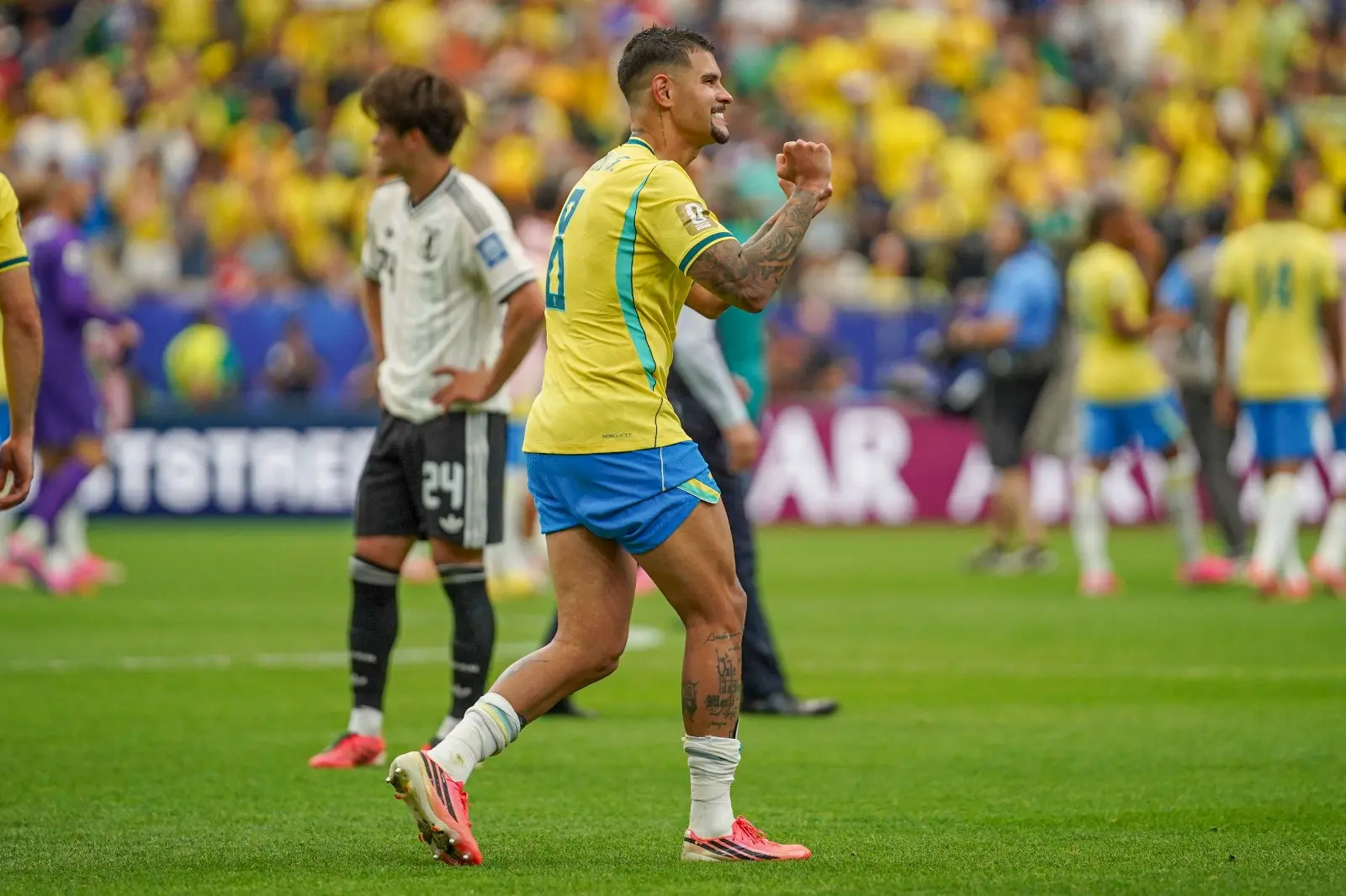 Imagem da notícia Bruno Guimarães iguala recorde de assistências na Copa do Mundo neste século