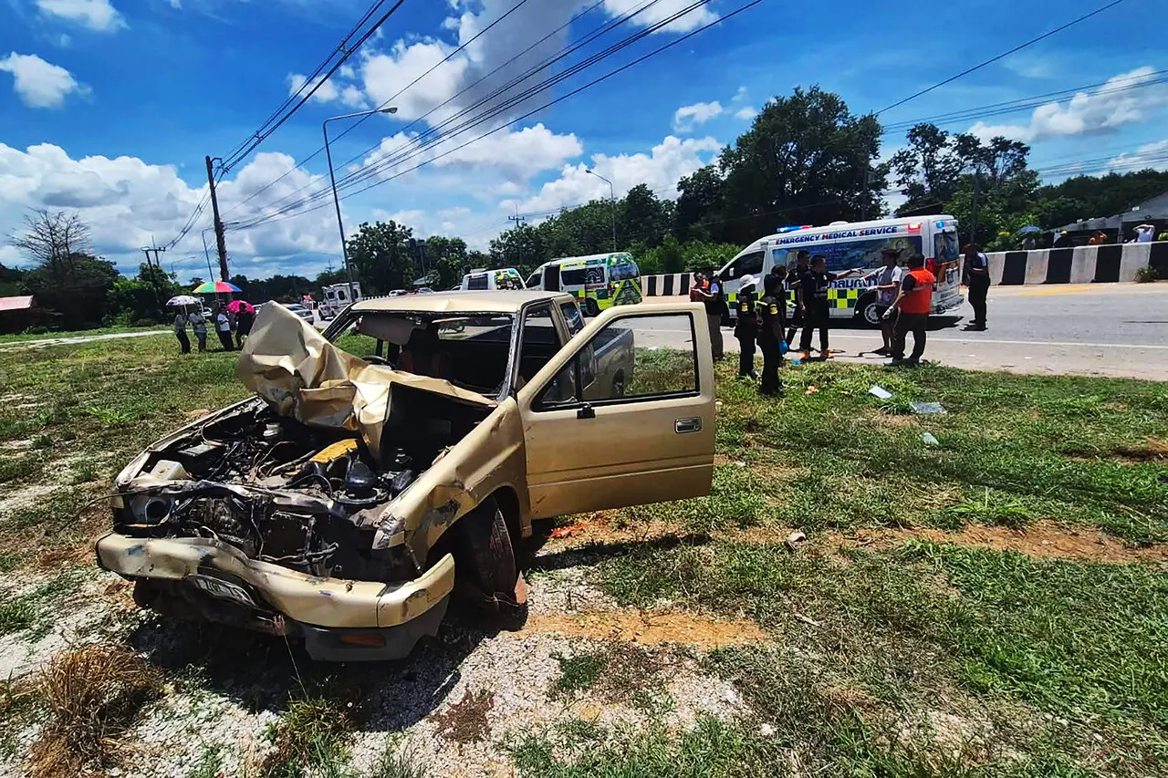 Imagem da notícia Nove monges tailandeses morrem atropelados por caminhonete dirigida por menino de 11 anos